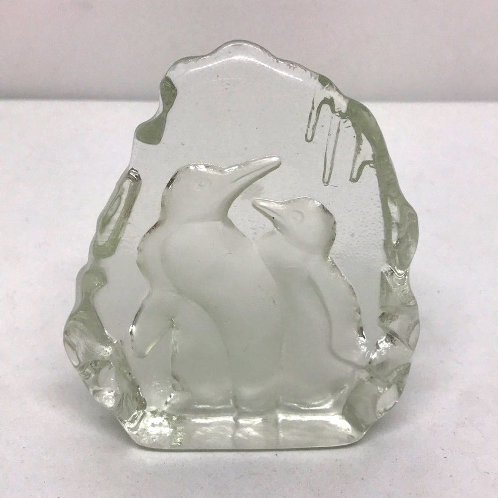 Glass Penguin Figures Paperweight